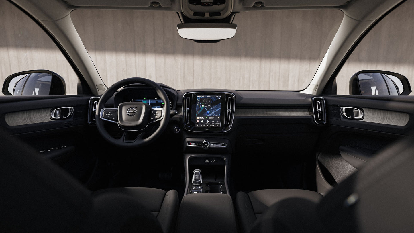 2026 Volvo XC40