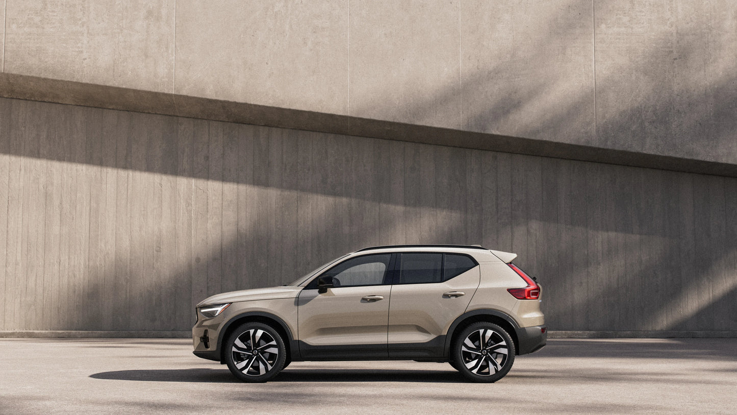 2026 Volvo XC40